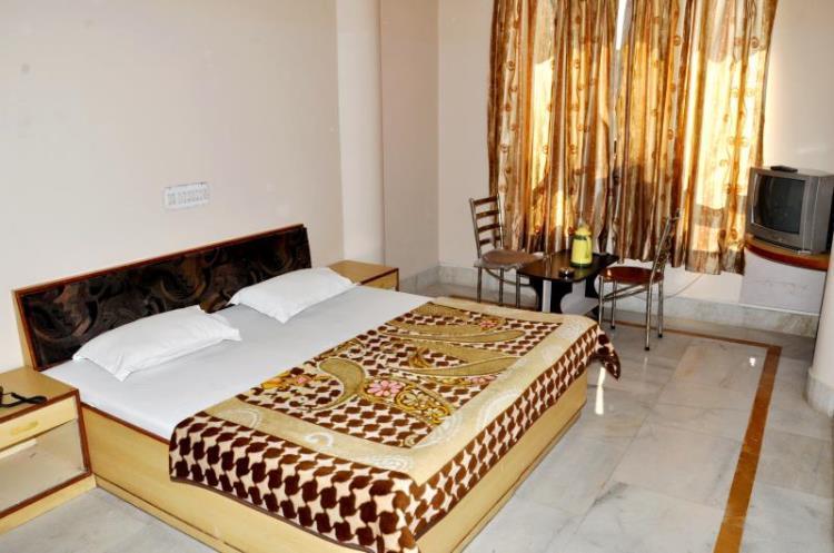 Hotel Kirti Plaza Chittorgarh Exterior foto